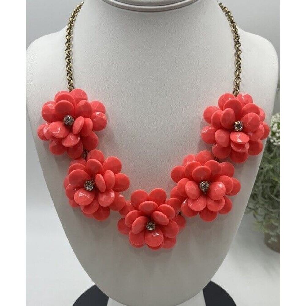 J. Crew Acrylic Rhinestone 3D‎ Coral Pink Flower Statement Necklace